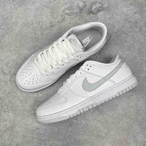NIKE SB Dunk Low "Pure Platinum" white and gray  low-top sports and leisure snea